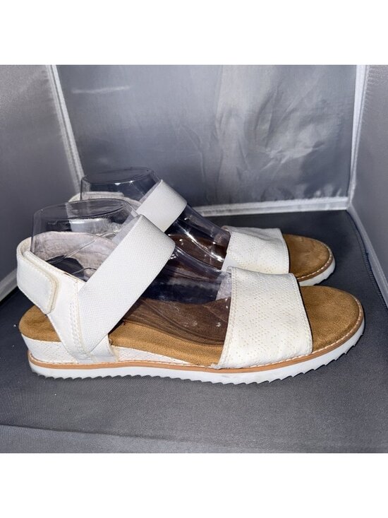 Skechers Shoes - BOBS from Skechers Desert Kiss Secret Picnic White Sandals Women's Size 10